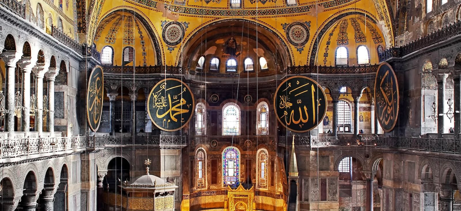 Image Petite randonnée des fées & Istanbul la magnifique.