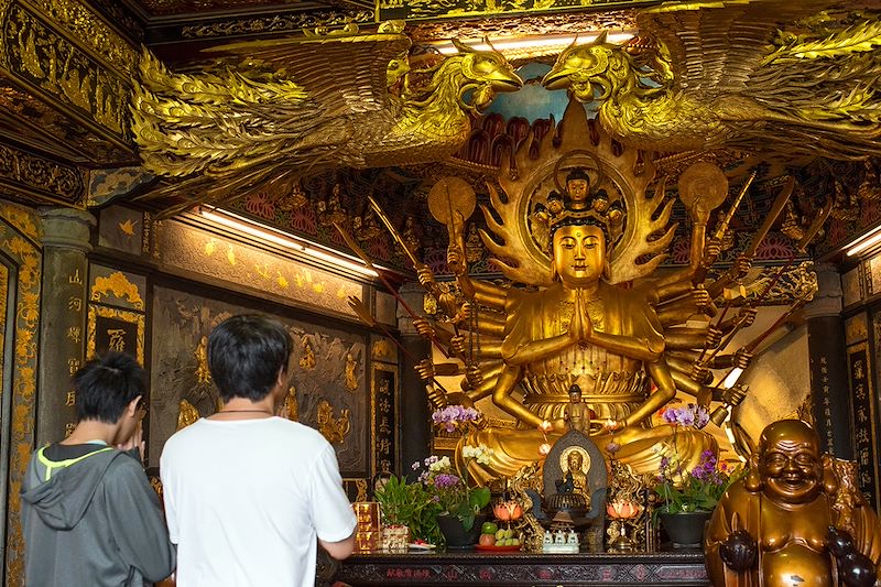 Chapelle de la déesse bouddhiste Guanyin au temple Guandu - Taipei - Taiwan