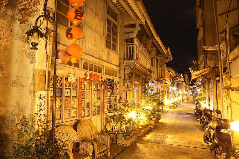Rue illuminée à Tainan - Taïwan