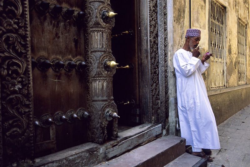 Dans les rues du quartier de Stone Town - Zanzibar - Tanzanie