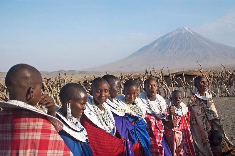 Safari en 4x4 dans les parc du Serengeti, du Tarangire et du cratère du N'Gorongoro, balades au Lac Natron et à Mto Wa Mbu