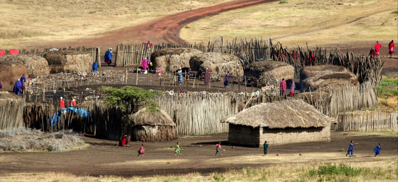 Voyage sur l'eau Tanzanie : Ma petite tribu en pays masai ! Voyage sur l'eau Tanzanie : Ma petite tribu en pays masai !