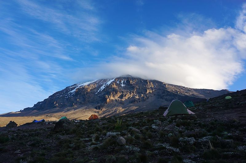 Bivouac dans la Vallée de Karanga - Kilimandjaro - Tanzanie