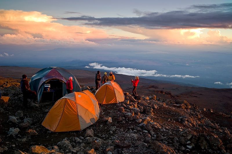 Camp de Barafu lors de l'ascension du Kilimanjaro - Tanzanie