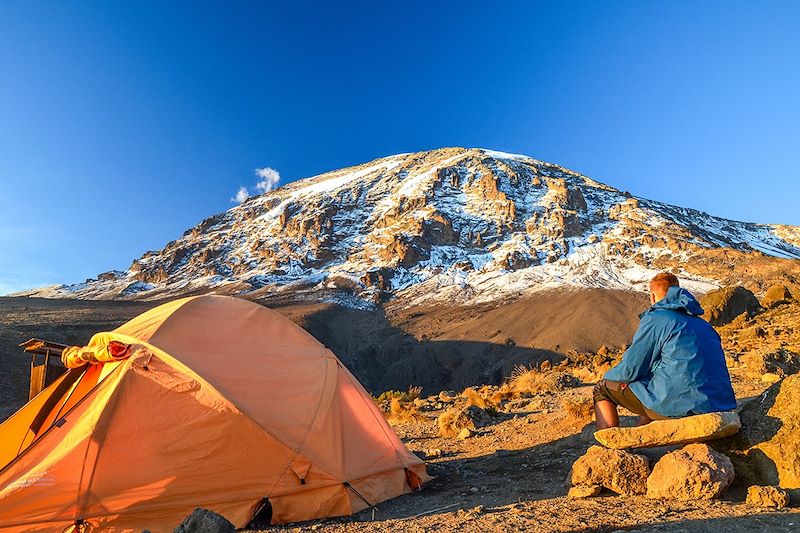 Vue sur le Kibo depuis Karanga Camp - Kilimandjaro - Tanzanie