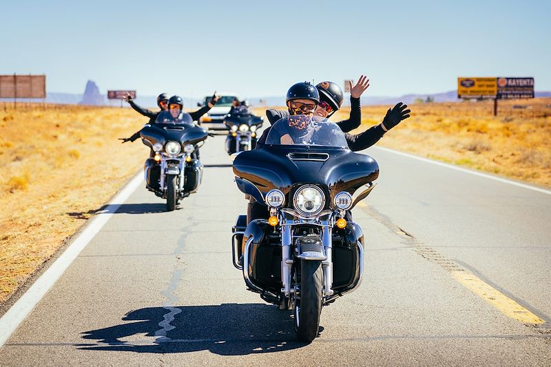 Road trip sur la Route 66 à moto, de Chicago à Los Angeles, via les merveilles de l’Utah et de l’Arizona : Vegas et Grand Canyon