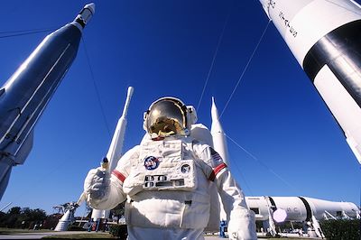 voyage The Ultimate American Space Tour