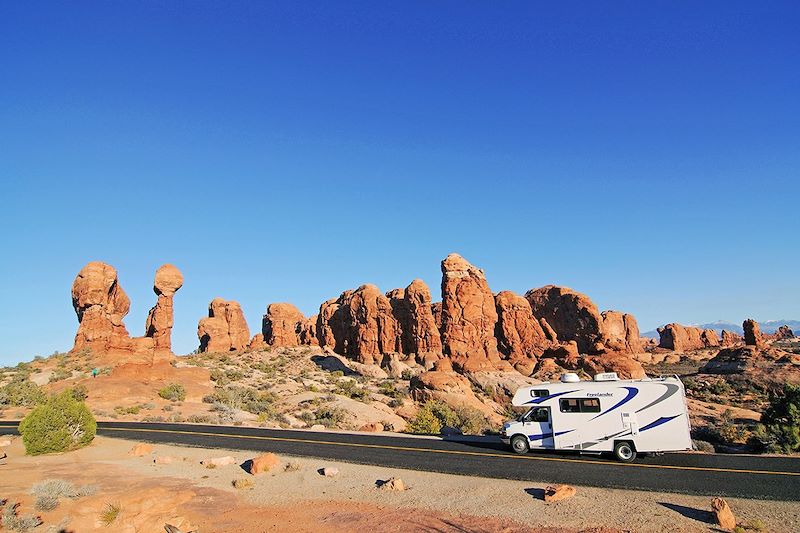 Road Trip aux USA en camping-car, depuis Las Vegas via les parcs de Zion, Bryce, Monument Valley & Grand Canyon