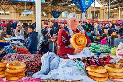 voyage Train bleu et big bazars 