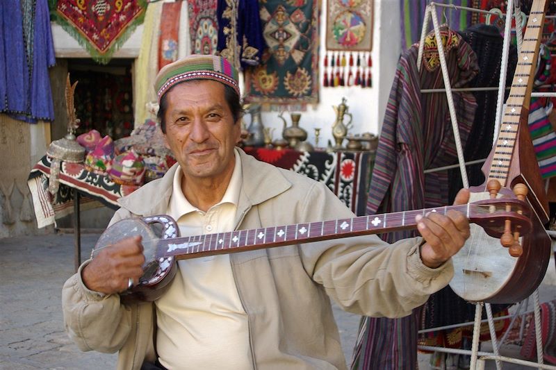 Sur le marché de Boukhara - Ouzbékistan