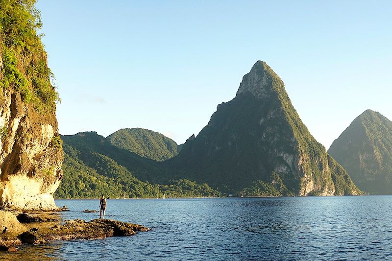 Vue sur les pitons de Sainte-Lucie