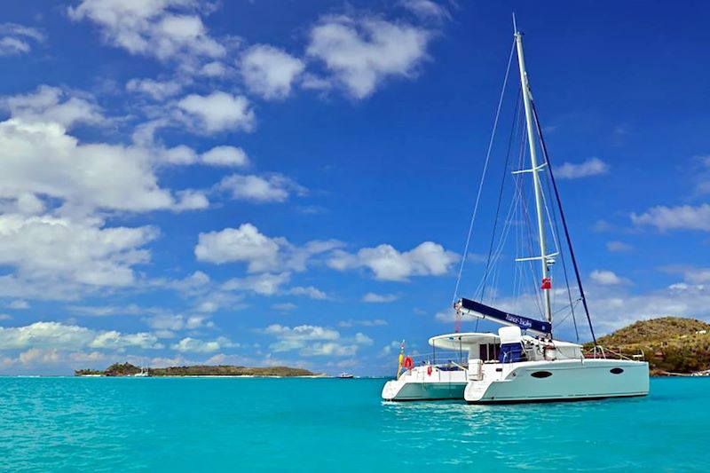 Bateau dans l'archipel des Grenadines