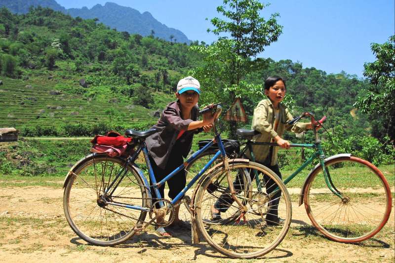 Enfants à vélo - Vietnam