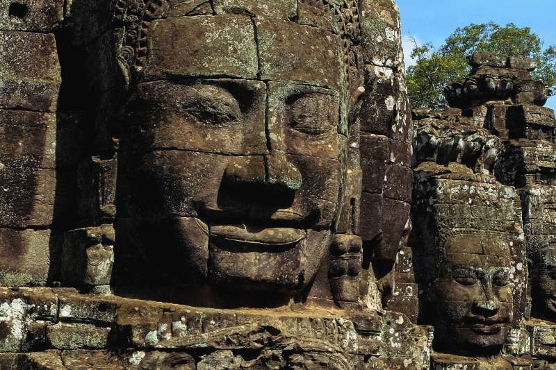 Lô Lô noirs, baie d'Halong & temples d'Angkor