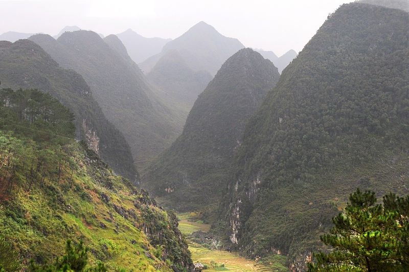 De la baie d'Halong au massif de Hoàng Su Phì