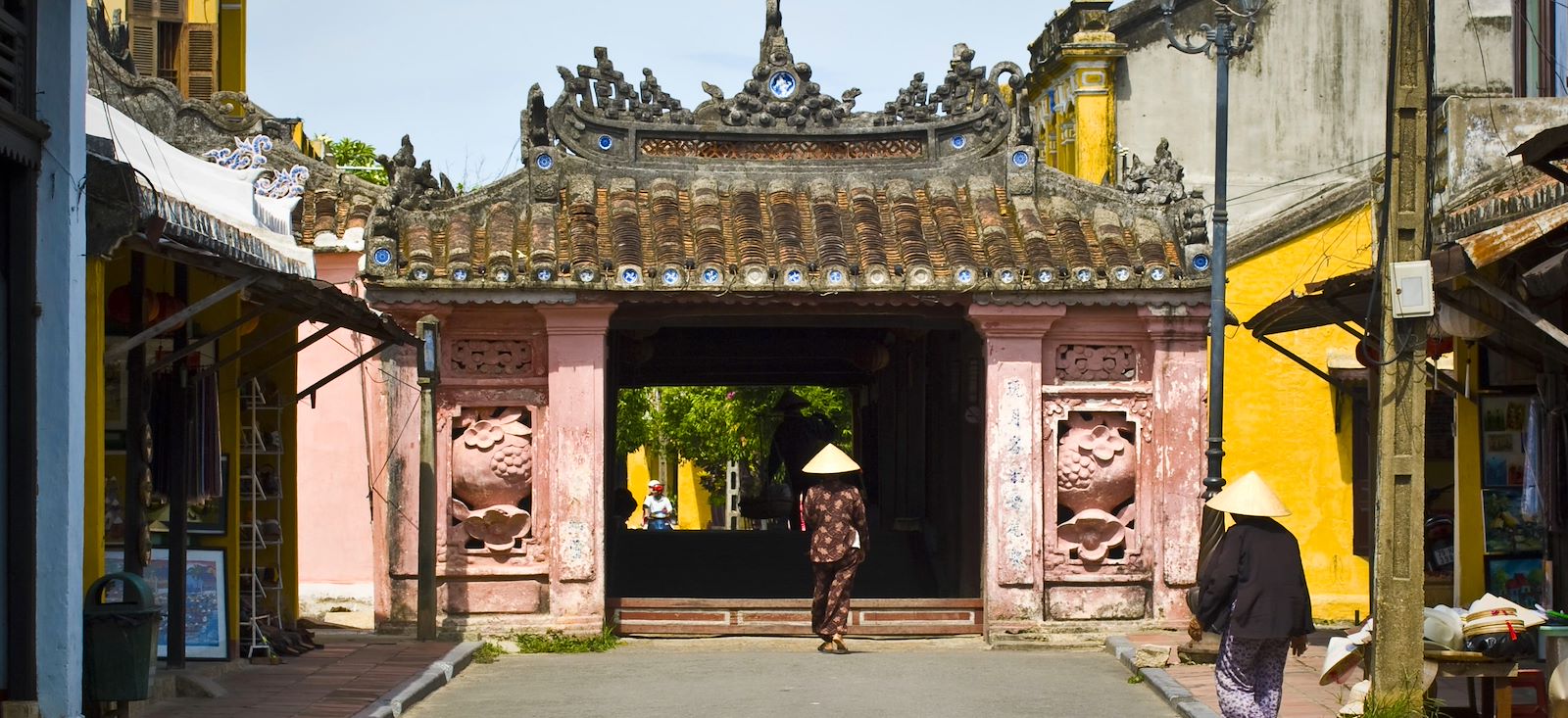 Image Randonnée tonkinoise et pagode de l'Annam
