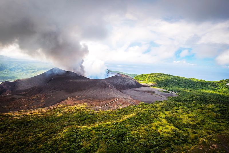 Vue sur le volcan Yasur - Île de Tanna - Vanuatu