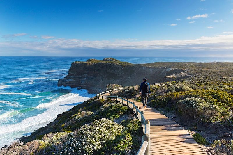 Homme marchant au Cap de Bonne-Espérance - Le Cap - Afrique du Sud 