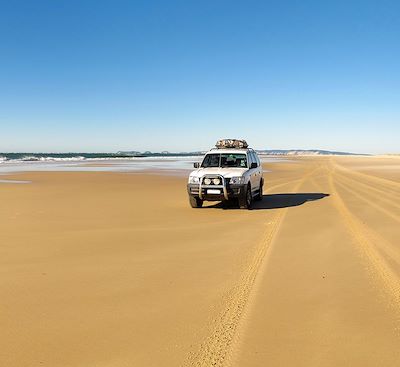 Road trip sur la côte Ouest de l'Australie, un voyage hors des sentiers battus, à bord de votre 4x4 équipé d'une tente de toit
