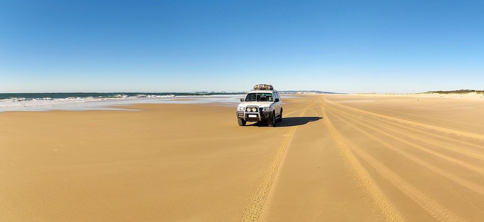 Partez pour un Road trip sur la côte Ouest de l'Australie hors des sentiers battus, à bord de votre 4x4 équipé d'une tente de toit
