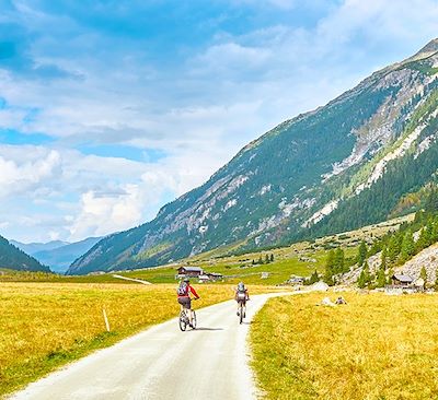 A vélo sur la route du Tauern, des cascades Krimml à Passau en passant par Salzburg, une descente au cœur des Alpes orientales