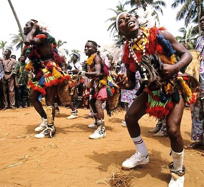 Découverte du Bénin avec en point d'orgue la fête national Vaudou: Danses et rituels vaudou, découverte de Abomey et cité lacustre