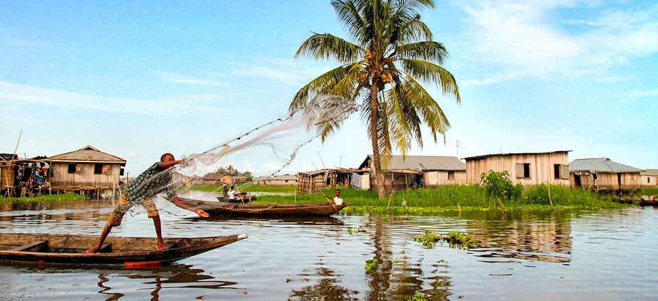 Voyage dans le Sud Bénin à pied et en mobylette : Ouidah, Grand Popo, Ganvié et fleuve Mono !