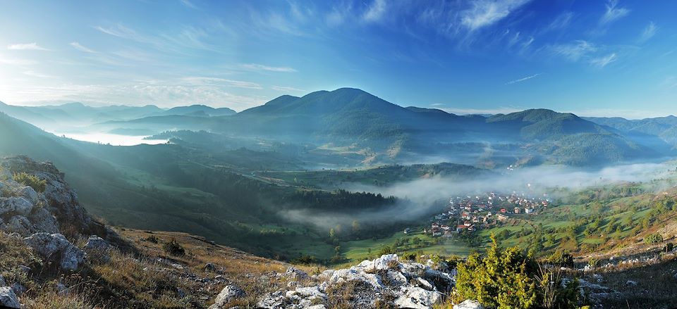 Voyage culturel et randonnée de deux semaines hors des sentiers battus dans les montagnes Bulgares.