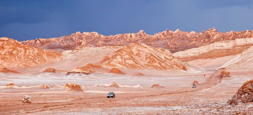 Autotour pour découvrir les plus beaux contrastes du Chili : désert d'Atacama, lagunes, glaciers et vignobles ! 