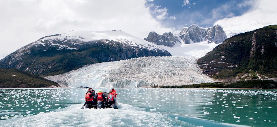 Accédez à une région quasiment inexplorée entre l'Argentine et le Chili tout en traversant le Cap Horn.