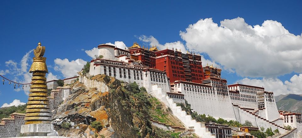 Découverte du Tibet avec ses plus prestigieux sites, Lhassa avec son Potala, Sera, Drepung et les grottes de Drak Yerpa