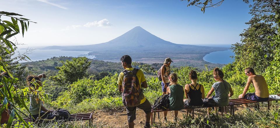 Voyage au Costa Rica et Nicaragua avec rando de forêts en volcans, baignades, snorkeling dans le Pacifique et belles rencontres. 