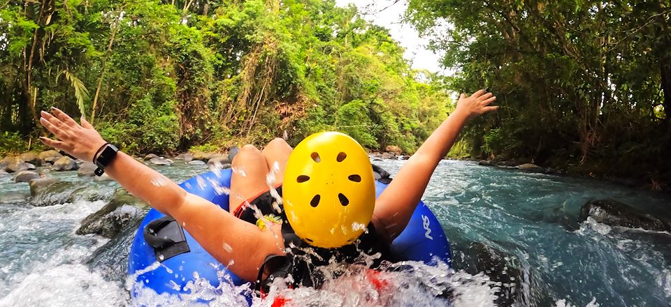 Découverte des incontournables du Costa Rica en famille entre volcan, jungle, forêts, plages, cascades et piscines naturelles !