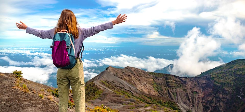 Deux treks au cœur du P.N du Corcovado et de la cordillère de Talamanca, volcans Irazu + Turrialba et l'île del Cano en snorkeling