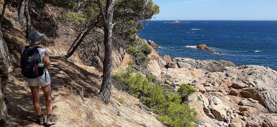 Randonnées en Costa brava sur les plus beaux sentiers de la "côte sauvage" à partir d'un hôtel avec piscine !