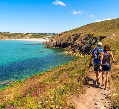 Roadtrip en Bretagne Sud en van aménagé : paysages sauvages et randonnées de la presqu’île de Crozon à la côte sauvage de Quiberon