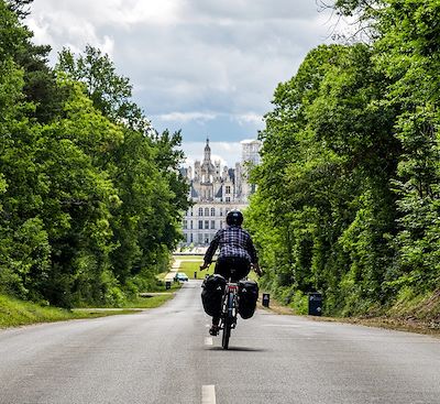 À vélo, les campeurs mènent la vie de château