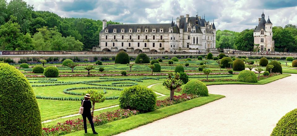 Une boucle à vélo au départ de Blois pour découvrir les plus beaux châteaux de la vallée de la Loire de Chambord à Chenonceau.