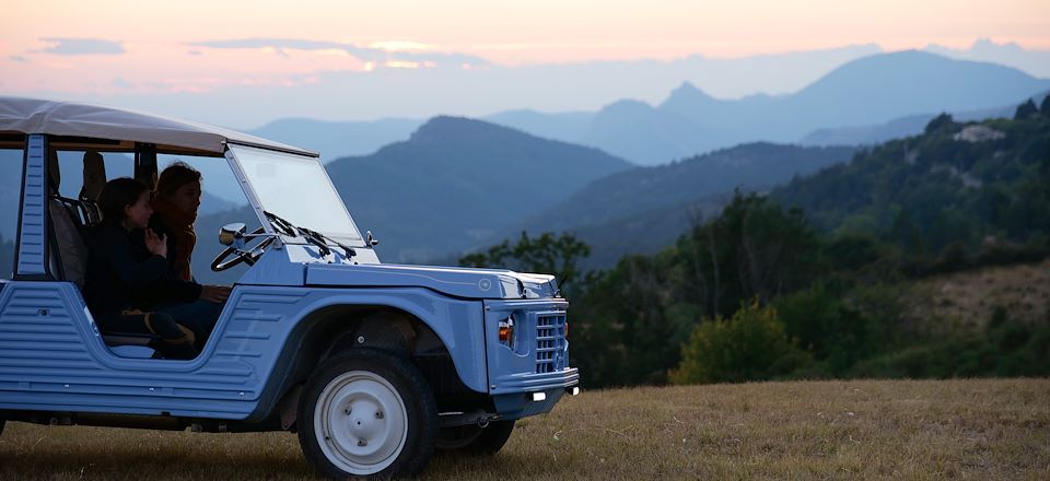 On a conduit une Citroën Méhari 100% électrique dans le sud de la France -  Guide Auto