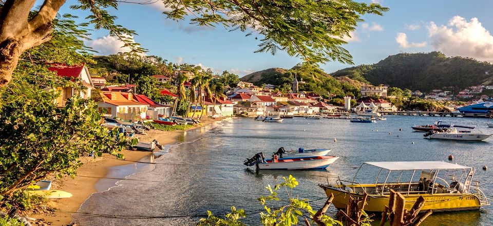 Découverte des grands classiques de la Guadeloupe en passant par Les Saintes: balades, snorkeling, baignades, rencontres...