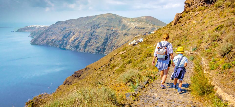 Randonnées, baignades et une sortie en kayak : activités à la journée pour explorer en famille les beautés de l’île 