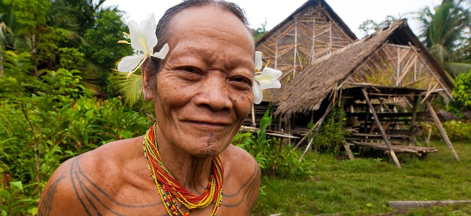 Aventure à Sumatra, en immersion chez les Mentawaï sur l'île de Siberut et chez les Minang de Bukkittingi