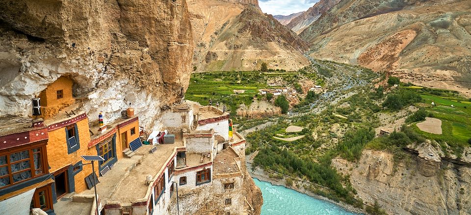 Traversée avec chauffeur privatif de l’Inde Himalayenne: Ladakh, Zanskar, Himachal Pradesh. Nuits chez l’habitant, en monastères