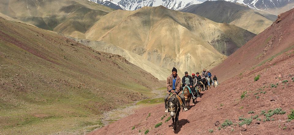Randonnée à cheval dans le Spiti entre gorges profondes, cimes himalayennes, villages et monastères tibétains