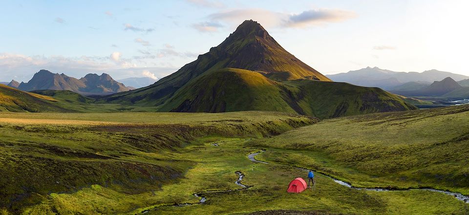 Trek du Laugavegur en Islande, nuits sous tente ou en refuge, de Landmannalaugar à Thorsmörk en passant par le lac d’Álftavatn