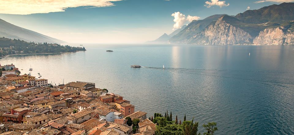Découverte tout confort, en étoile, du lac de Garde et de Vérone et Brescia, villes inscrites au patrimoine de l'Unesco 