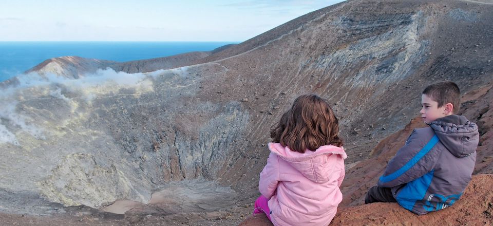 Aventure volcanique des îles éoliennes jusqu'au sommet de l'Etna entre douceur de vivre et puissance sauvage