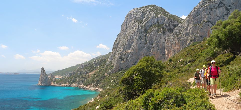 La Sardaigne authentique: au gré des plages, vestiges nuragiques, criques et falaises et de sa gastronomie