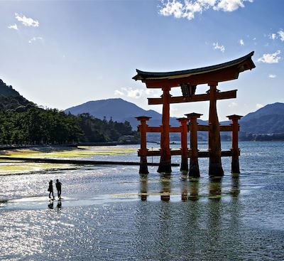 Balade sur la Nakasendo, visite de Tokyo et Kyoto, découverte de Miyajima, aperçu du Mont Fuji à Hakone