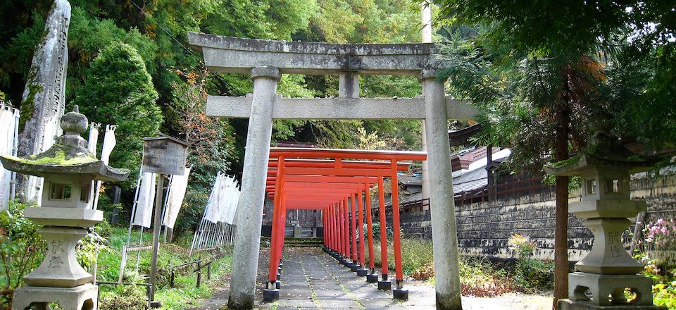 Voyage en train et randonnées dans les Alpes Japonaises mixé avec la visite de Tokyo et Kyoto. Un combo nature et culture